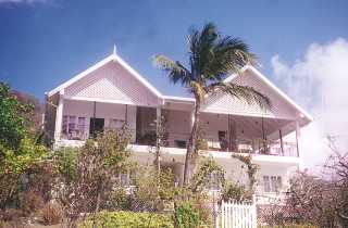 Scharmantes Gstehaus in Carriacou: Auenansicht